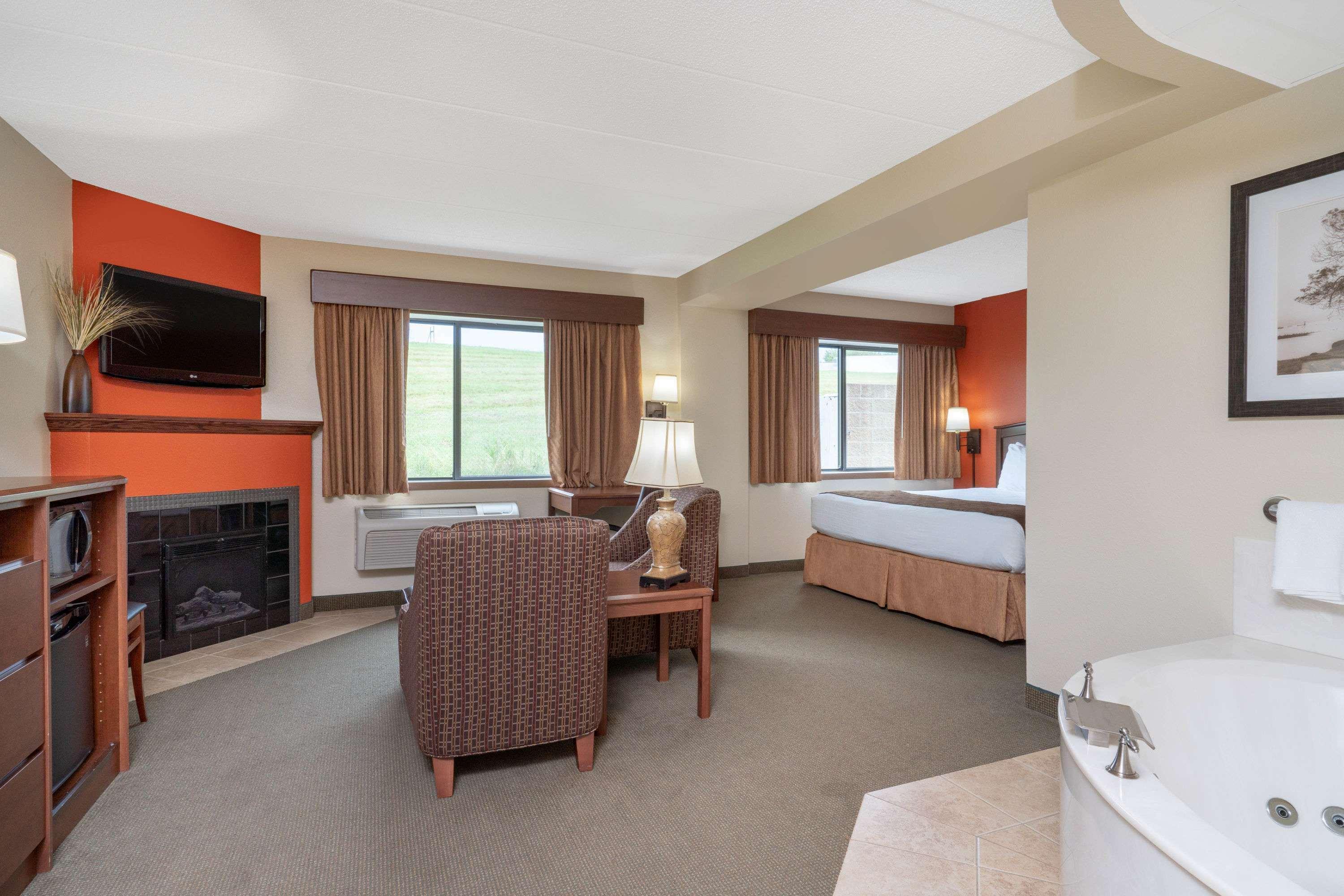 Americinn By Wyndham Sauk Centre Εξωτερικό φωτογραφία