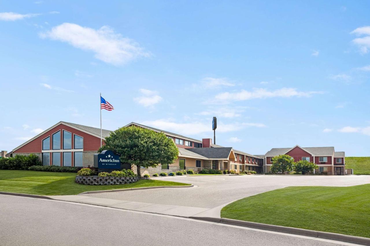 Americinn By Wyndham Sauk Centre Εξωτερικό φωτογραφία