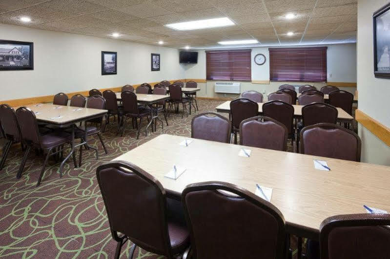 Americinn By Wyndham Sauk Centre Εξωτερικό φωτογραφία